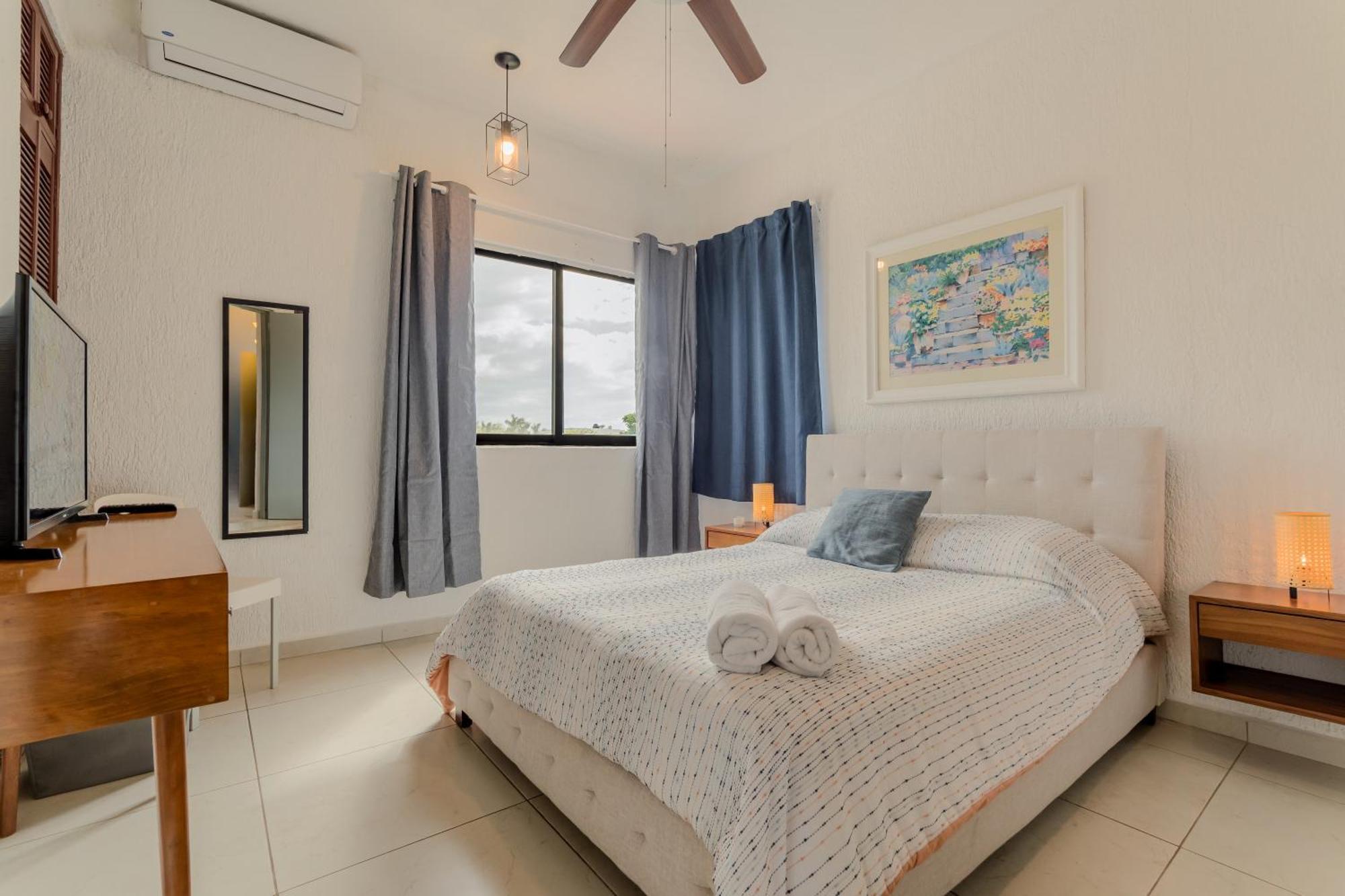 Chic Lagoon Front Villa By Casa Paraiso Cancun Exterior photo